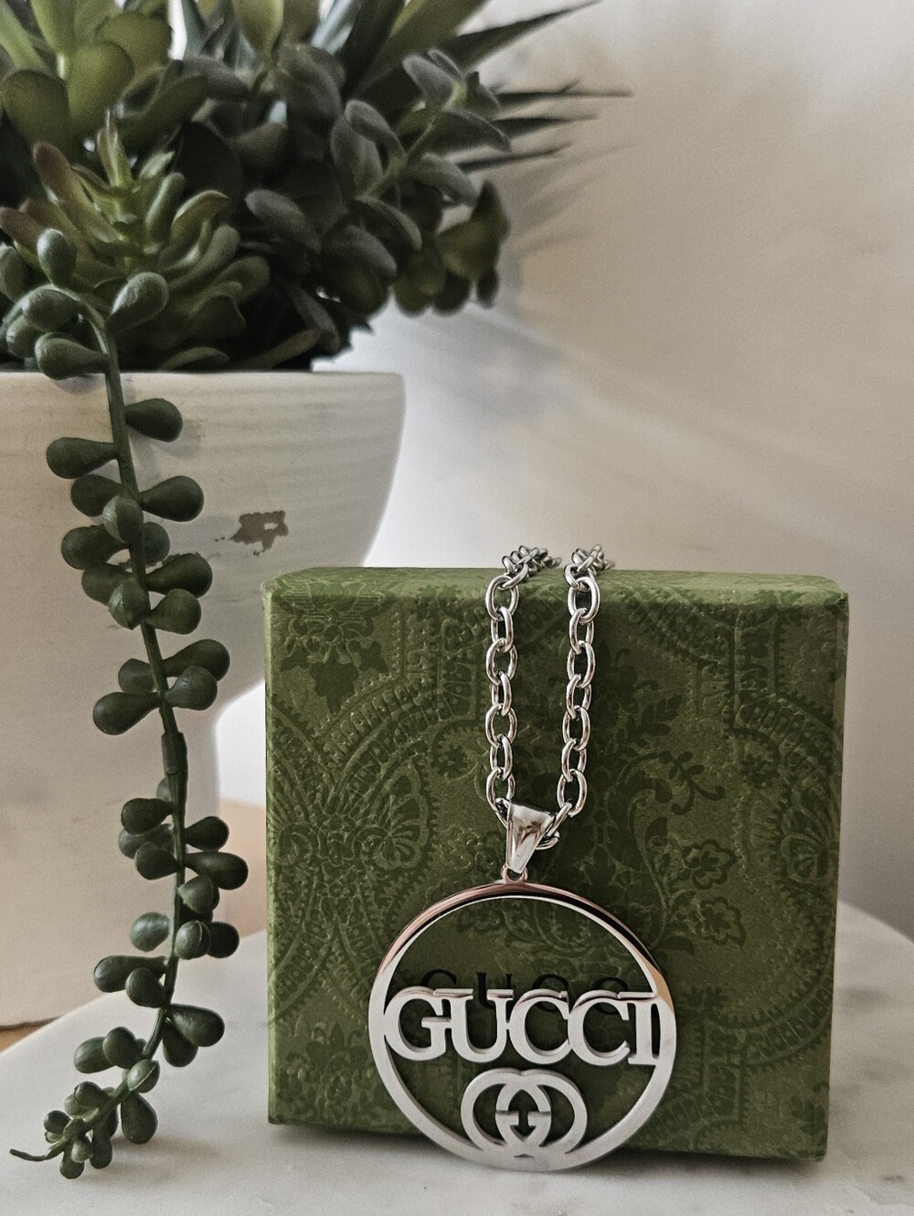 Fashion Pendant Necklace ✨️
